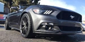 Ford Mustang with Niche Sport Series Misano - M117
